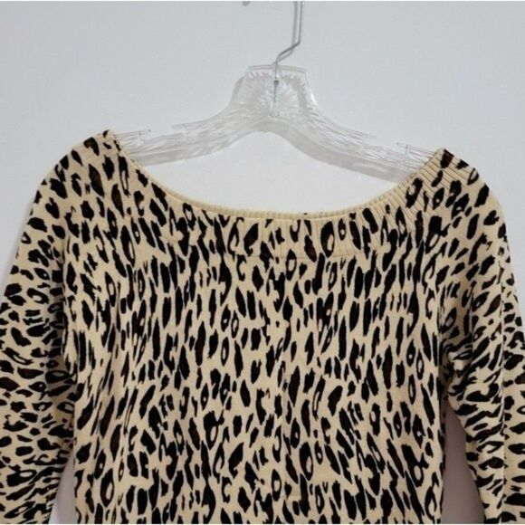 Forever 21 Leopard Animal Print Boat Neckline Cream Brown Black Size Small - Picture 2 of 8
